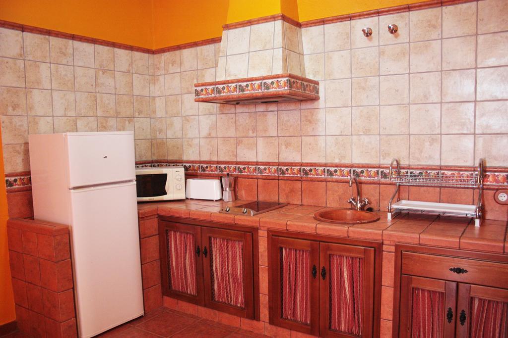 Apartamentos Trinidad Alange Szoba fotó