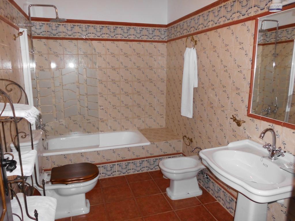 Apartamentos Trinidad Alange Szoba fotó