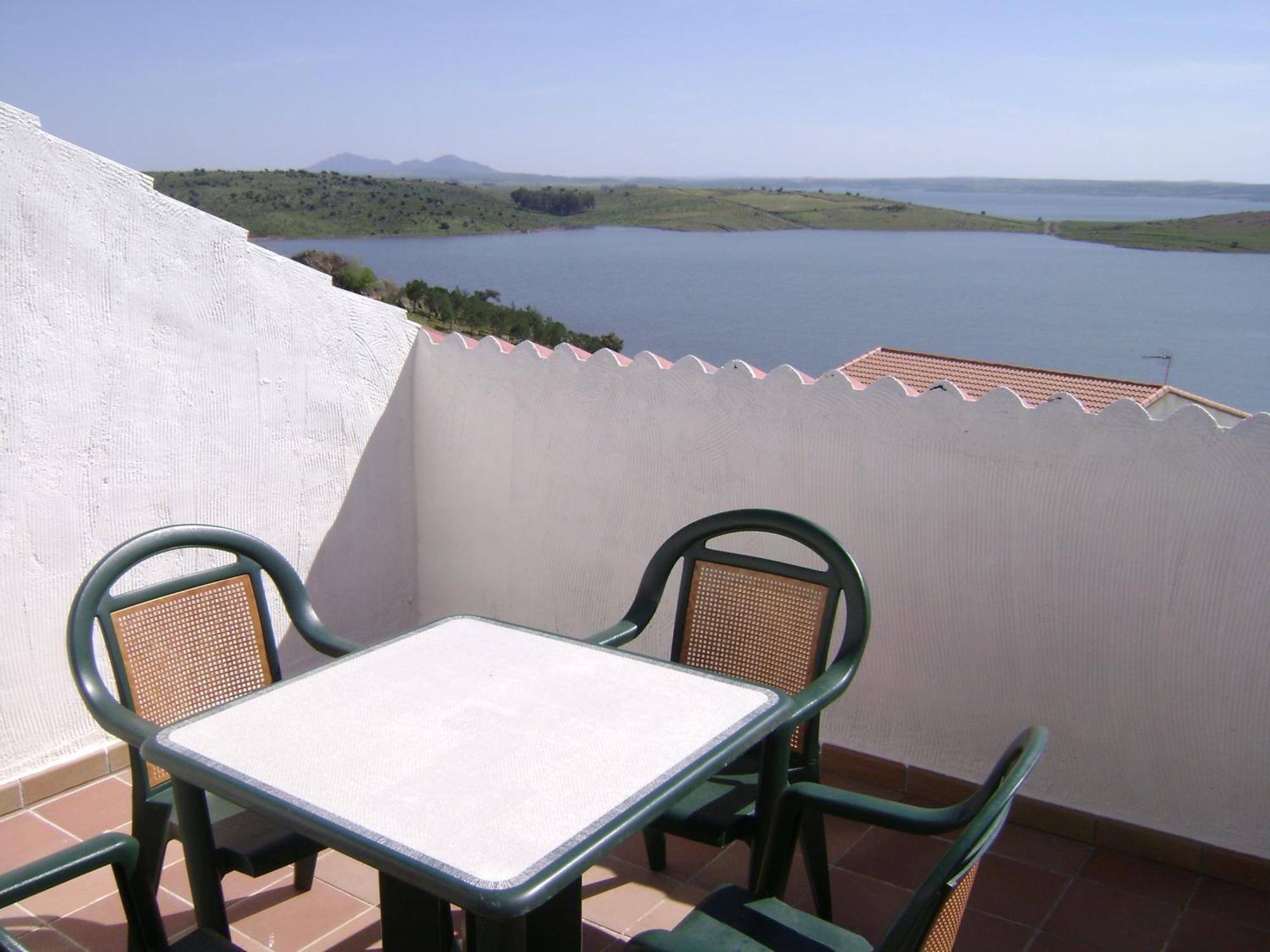 Apartamentos Trinidad Alange Kültér fotó